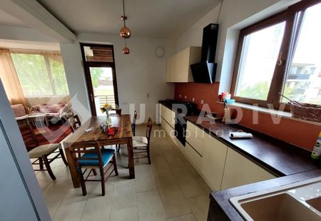 Casa individuala de 230 mp cu 5 camere, garaj, teren de 1000 mp in Iris- strada Oasului - Fotografie 3