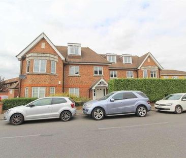 High Road, Byfleet, KT14 - Photo 1