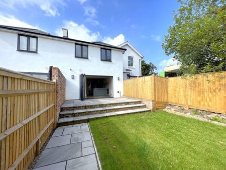 3 bedroom house to rent - Photo 5