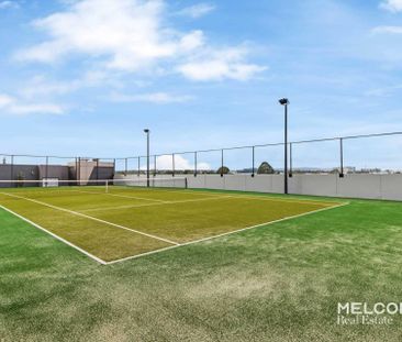 RESORT LIVING NEAR MONASH - UNFURNISHED - Photo 6