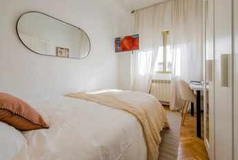 Calle de Granada, Madrid, Community of Madrid 28007