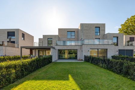 Nieuwbouwwoning met 3 slaapkamers en een prachtig open uitzicht - Foto 3