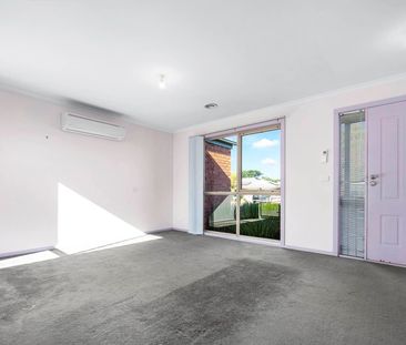 12 Filmer Place, Riddells Creek VIC 3431 - Photo 1