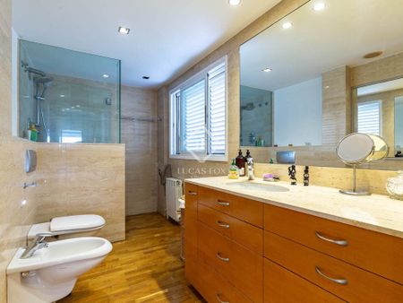 Esplugues de llobregat, Catalonia 08950 - Photo 3