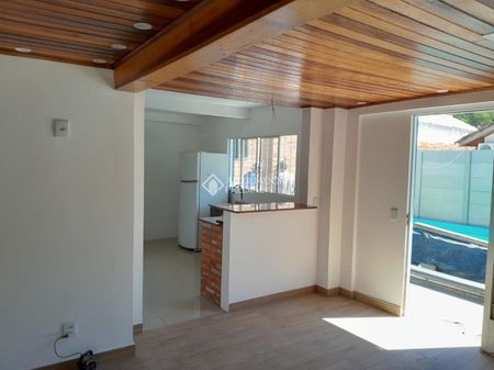 Casa com 3 quartos e 200m² para alugar em Guarujá, Porto Alegre. - Photo 4