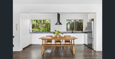 Easy Modern Living - Minutes to Bondi Beach! - Photo 5