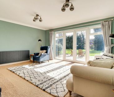 Pigeonwick, Harpenden, Hertfordshire, AL5 4EZ - Photo 1