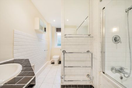 Vicarage Court, London, W8, London - Photo 3
