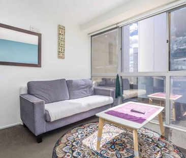 Central City 2-Bedroom Apartment with Gym Access! - Photo 1