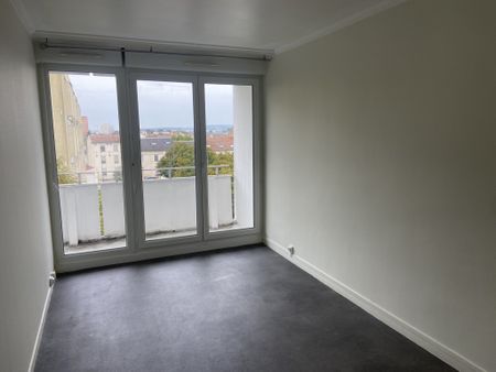 Appartement RUE DU COMMANDANT ARNAUD - Photo 2