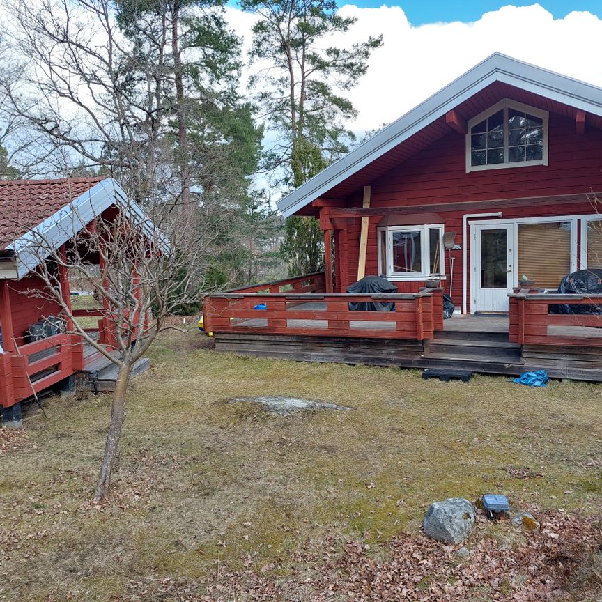 Alfredsrovägen, Saltsjöbaden - Photo 1