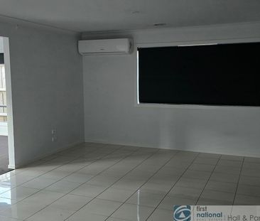 14 Warralily Avenue, Clyde - Photo 2