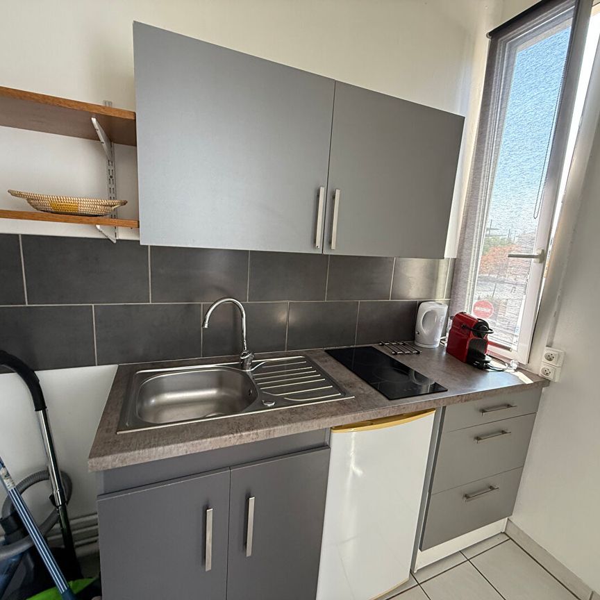 Appartement Sartrouville 1 pièce(s) 24.27 m2, - Photo 1