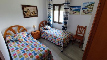 2 room luxury Flat for rent in Estepona, Spain - Photo 5