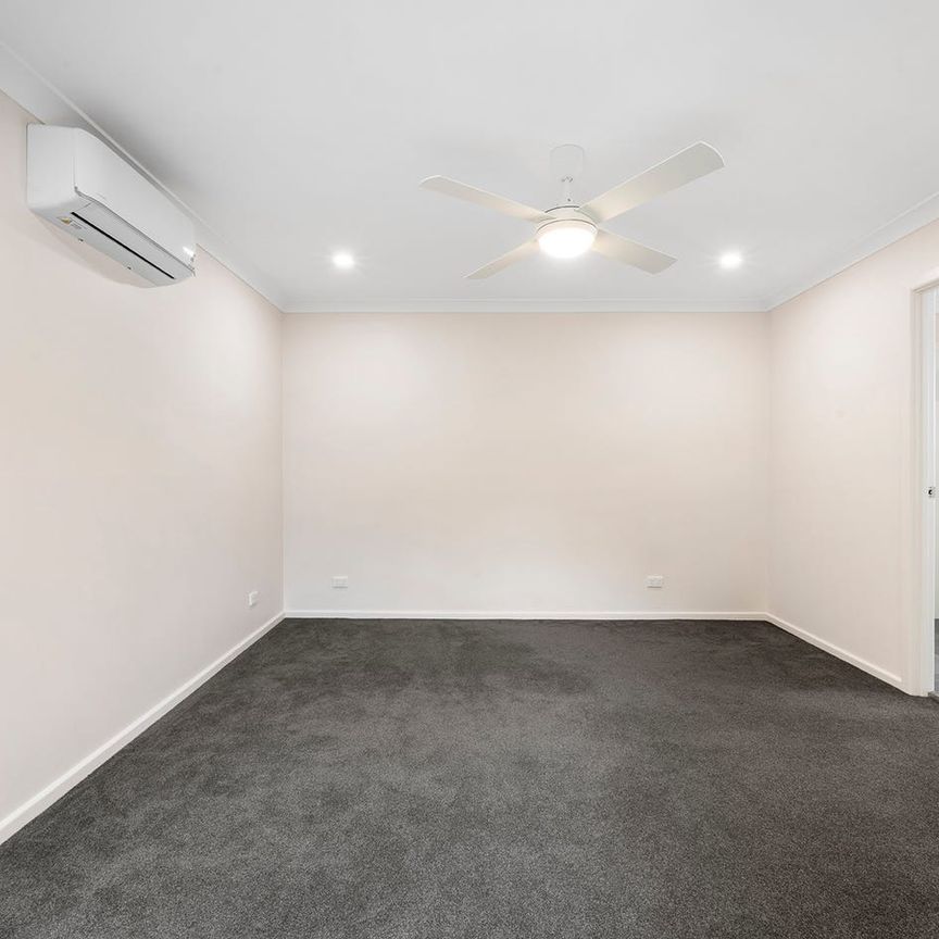 Modern Family Home with Studio - Photo 1