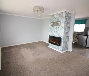 2 bedroom terraced house to rent - Photo 6