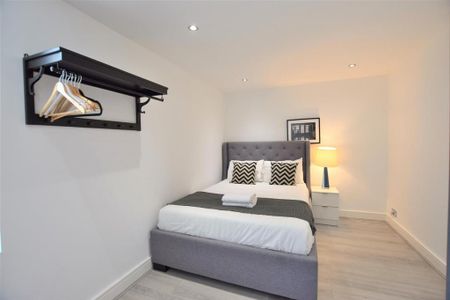 3 bedroom apartment to rent - Photo 5