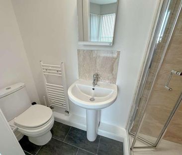 Jubilee Drive, L7 - Photo 5