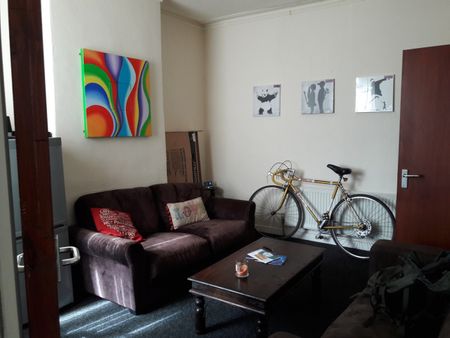 Room in a Shared House, Albert Park Road, M7 - Photo 4
