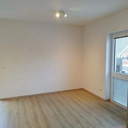 Schöne Mietwohnung mit großer Terrasse - Photo 2