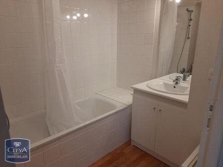 Location Appartement 2 pièces 41m² LAVAL 53000 - Photo 5