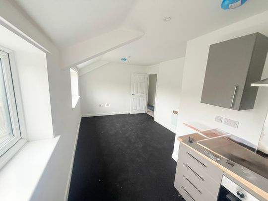 Sherborne Road, Yeovil, Somerset - Photo 1