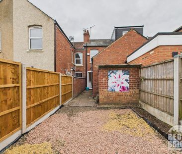 2 bedroom terraced house to rent - Photo 6