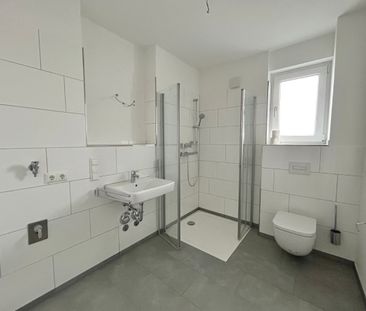 Schöne Etagenwohnung mit großzügigem Balkon - Photo 2