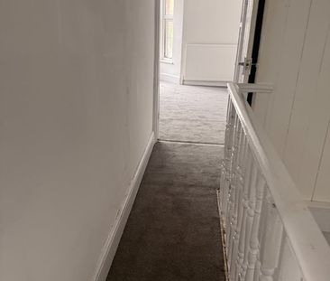 3 Bed Terraced House, Ashburnham Road, LU1 - Photo 4