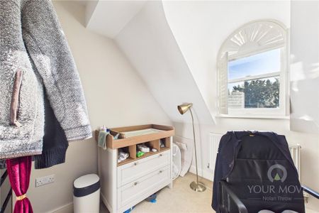 4 bedroom terraced house to rent - Photo 5