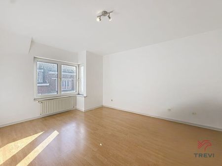 Appartement te huur - Photo 2