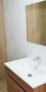 Carrer del Moianès, Barcelona, Catalonia 08014 - Photo 3