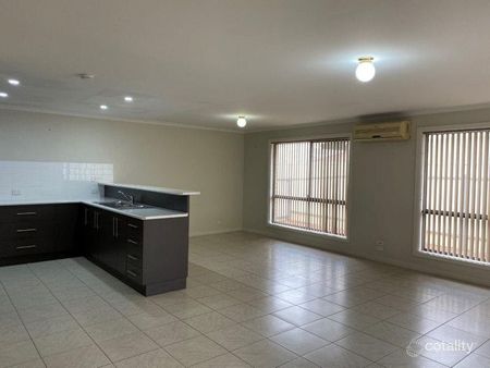 31B Viscount Slim Avenue - Photo 4