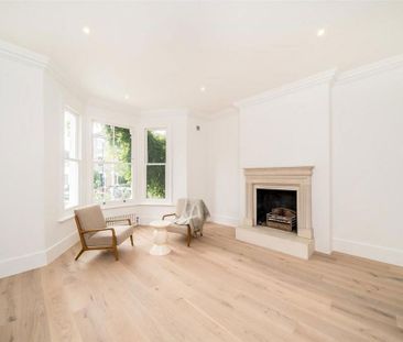 5 bedroom semi-detached house to rent - Photo 2