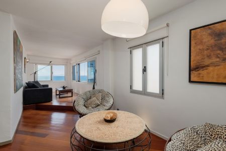 2 Bedroom Apartment For Rent in Puerto Banús, Málaga - Photo 2