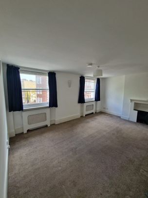 2 Bed Flat, Baker Street, NW1 - Photo 1