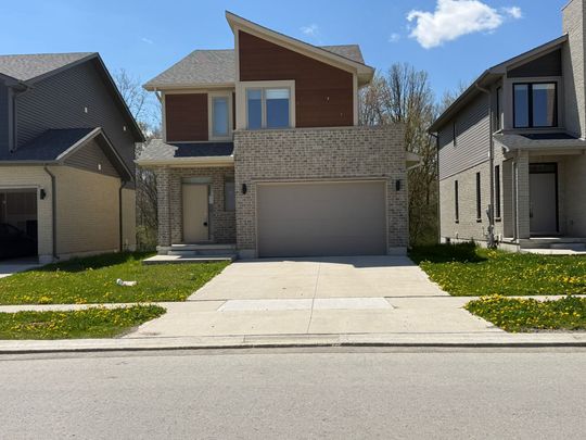 For Lease - 2004 Evans Boulevard Unit# UPPER, London South, Ontario - Photo 1