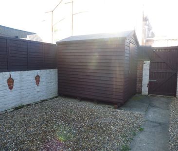2 bedroom house to rent - Photo 3