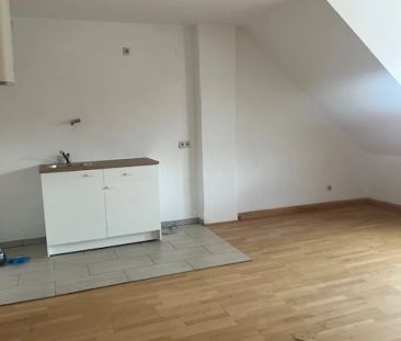 Charmante 1-Zimmer-Dachgeschosswohnung in Graz Eggenberg – Ideal fü... - Photo 1