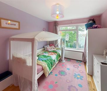 5 bedroom detached house to rent - Photo 2