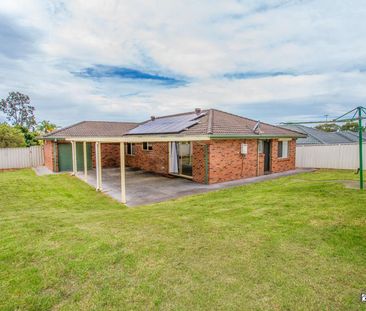 Family Comfort in a Quiet Glenmore Park Cul-de-sac - Photo 5