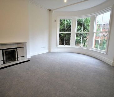 1 bedroomflatto rent - Photo 3