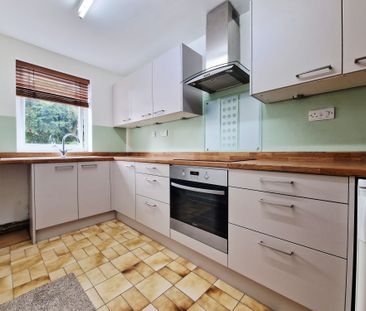 Egerton Court, Egerton Road - Photo 5