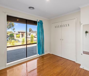 Your Perfect Roxburgh Park Retreat Awaits - Photo 3
