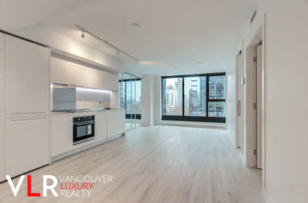 Condo in Downtown Vancouver, BC - Photo 4