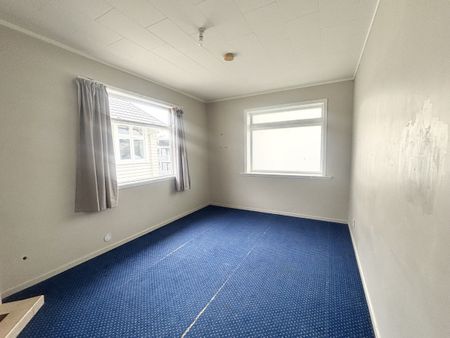 15B Hankey Street (Upper), Mount Cook - Photo 3