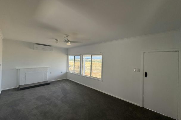 PICTURESQUE VIEWS! - Photo 1