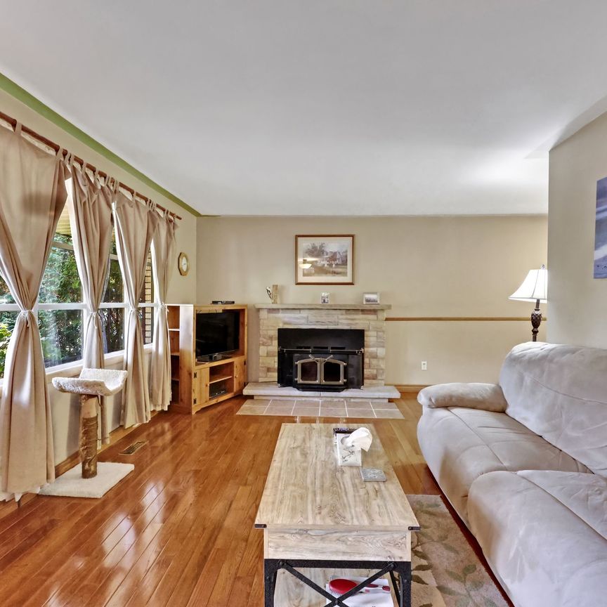 For Lease - 108 Cecilia Place Unit# MAIN FLOOR, London East, Ontario - Photo 1