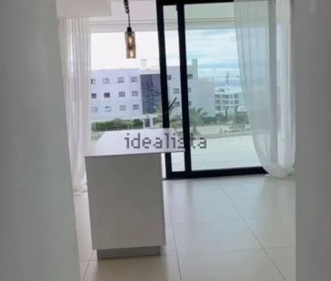 Alquiler de chalet adosado en Avenida 8 de Marzo - Photo 6