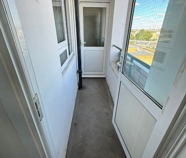 Room in a Shared Flat, Hampstead Road, NW1 - Photo 3